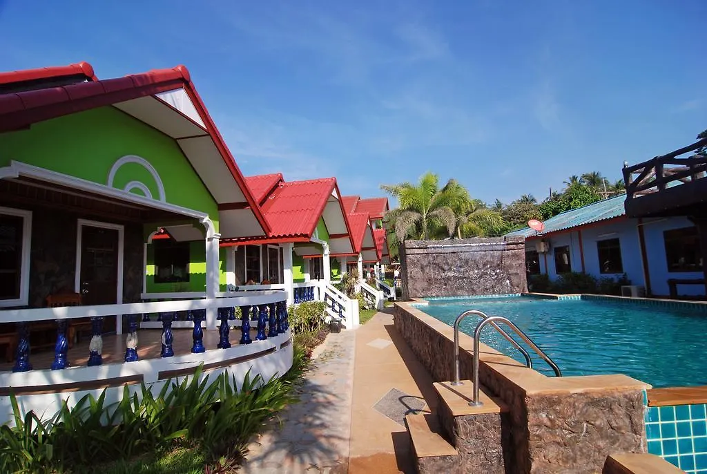 Nature Beach Resort, Koh Lanta Resort