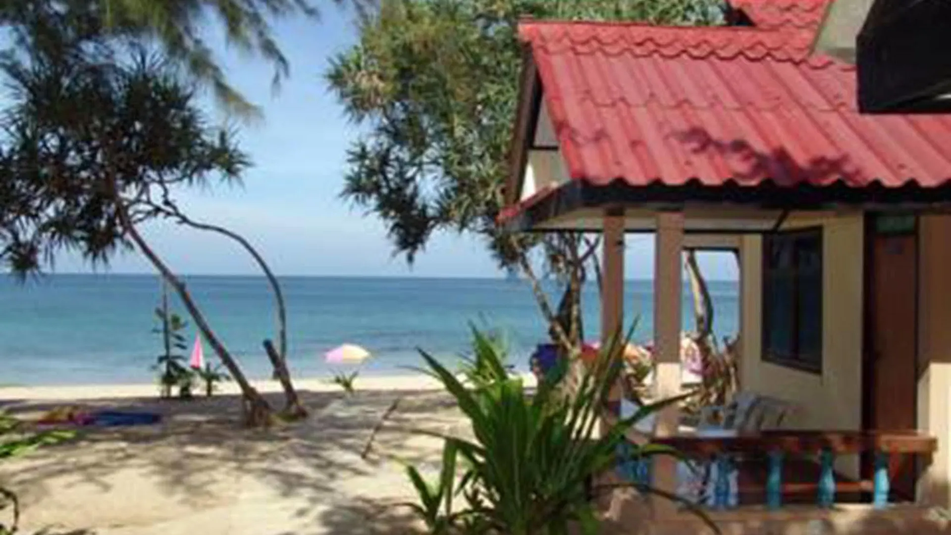 ** Resort Nature Beach Resort, Koh Lanta Thailand